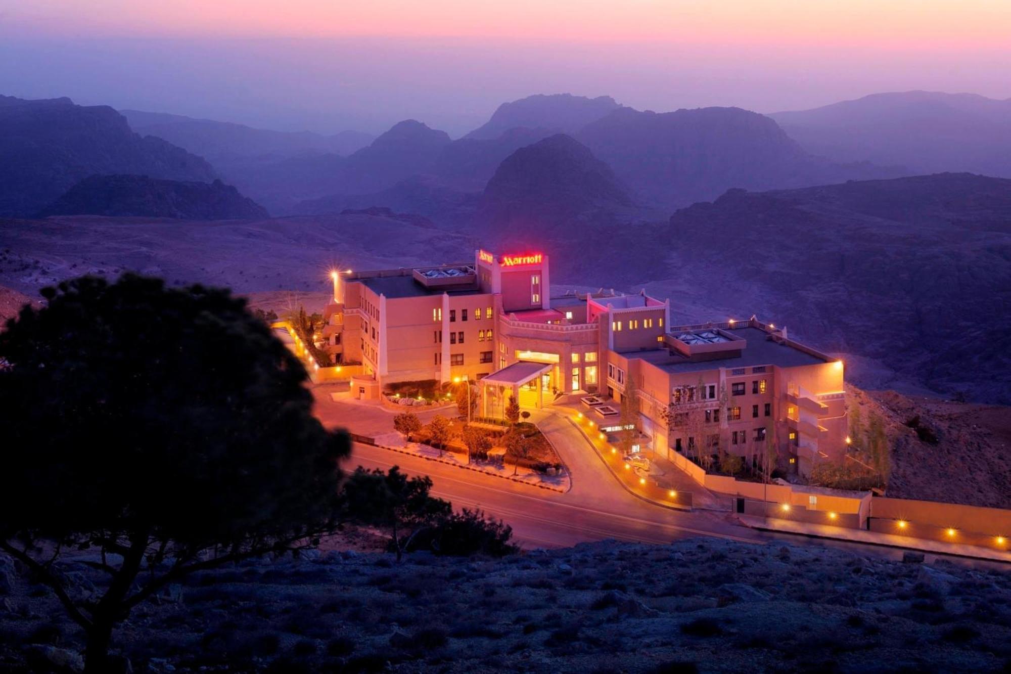 Petra Marriott Hotel Wadi Musa Buitenkant foto