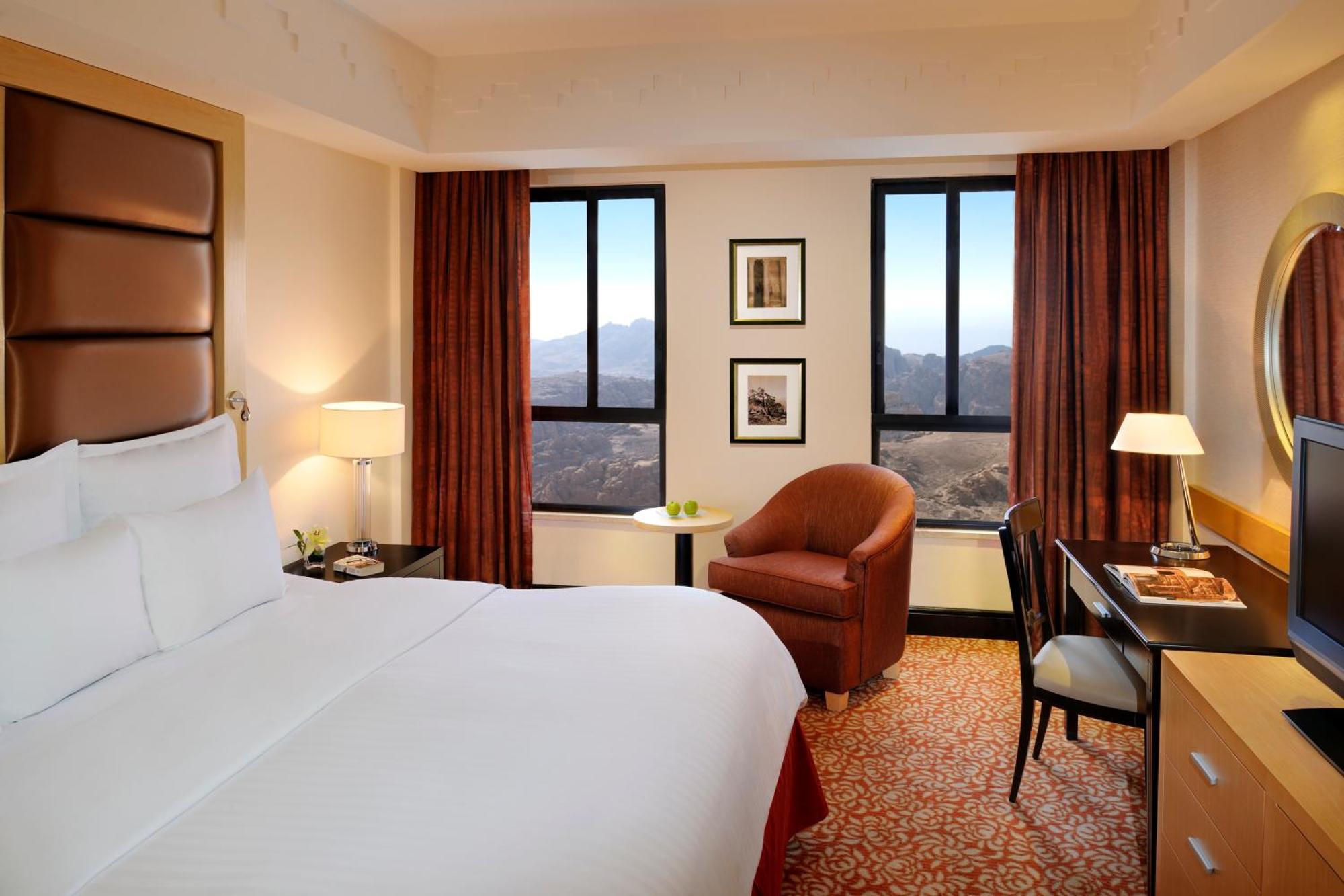 Petra Marriott Hotel Wadi Musa Buitenkant foto